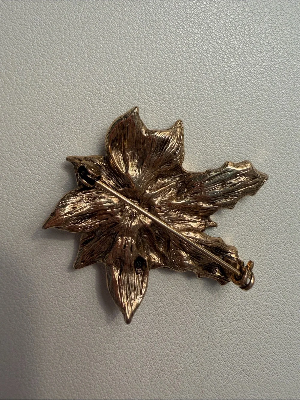 90s Vintage Retro Holiday Poinsettia Brooch in Red and Green and Sparkle
